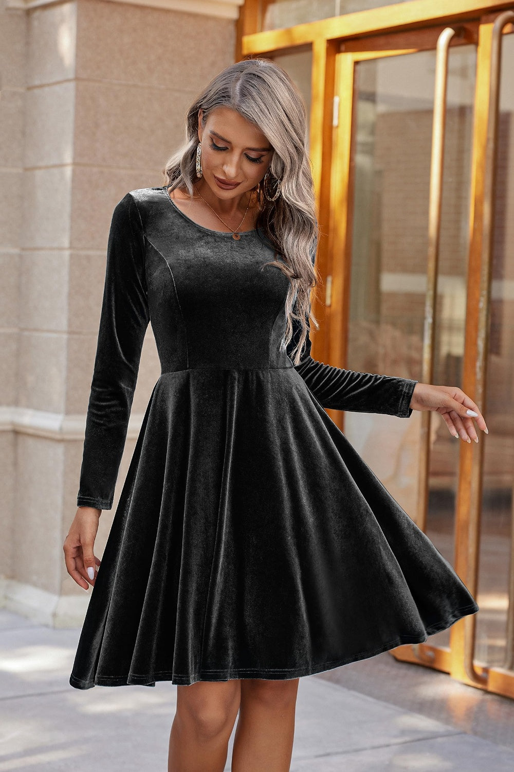 Round Neck Long Sleeve Knee Length Dress Black