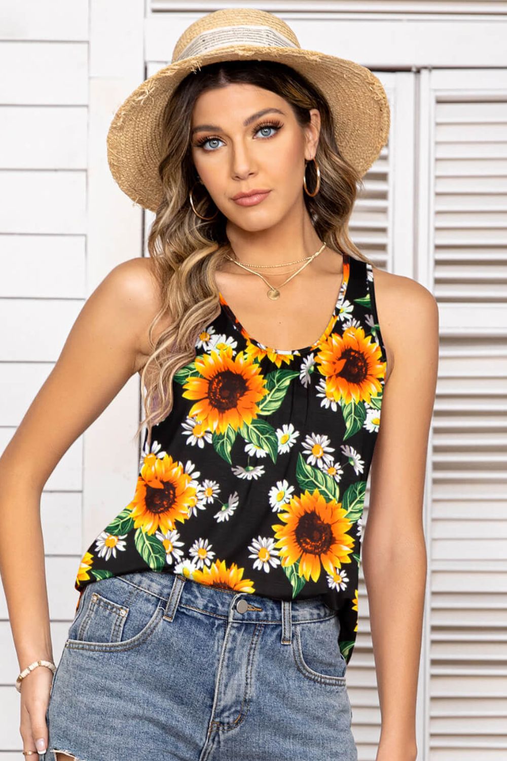 Floral Scoop Neck Tank Top Black