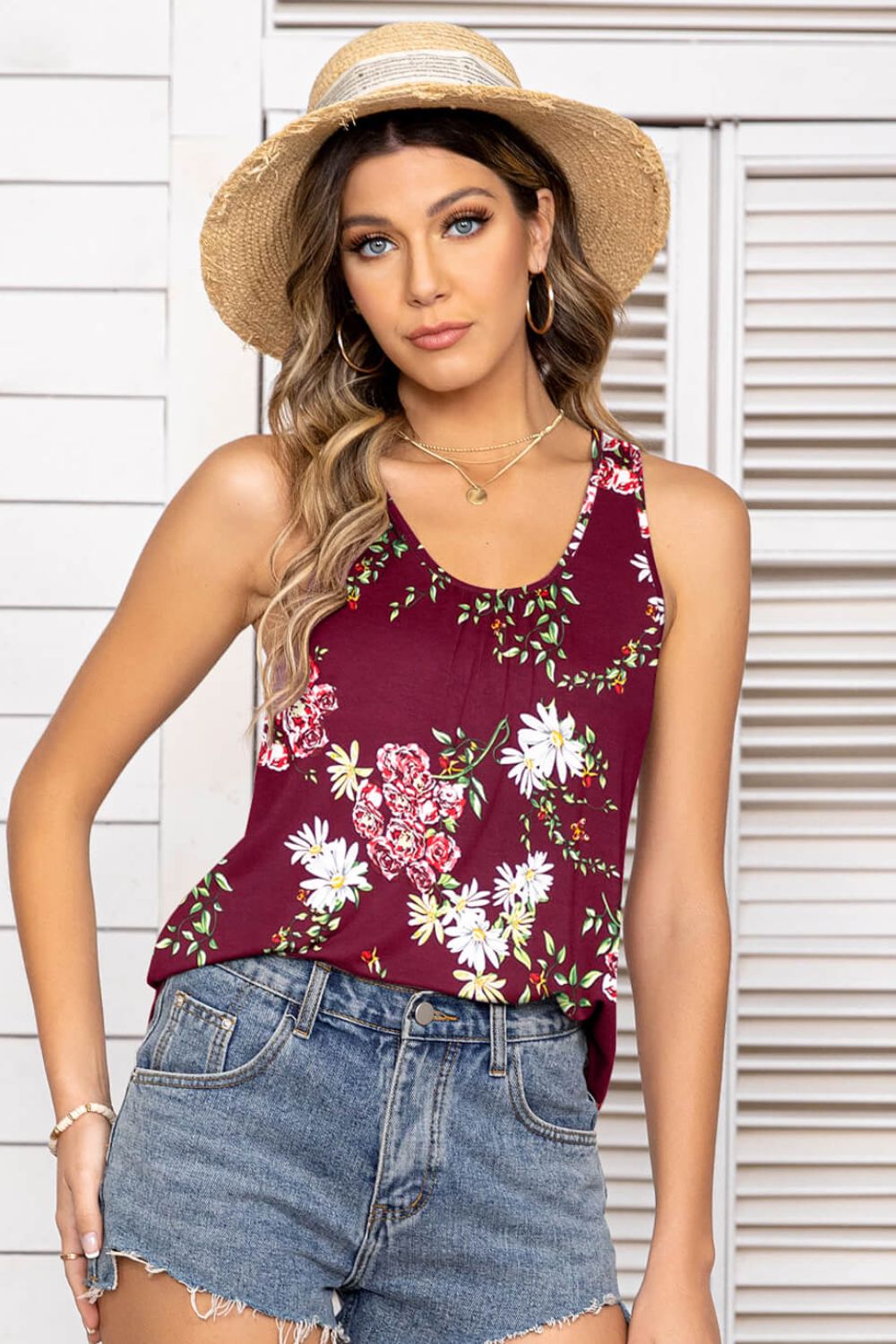 Floral Scoop Neck Tank Top Wine