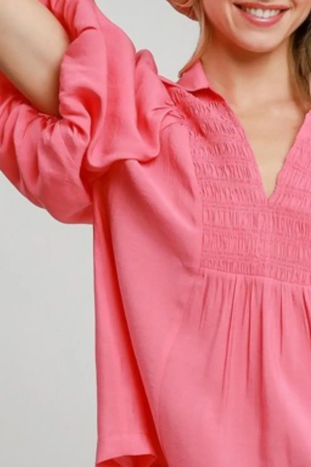 Umgee Smocked Detail Puff Sleeve Blouse
