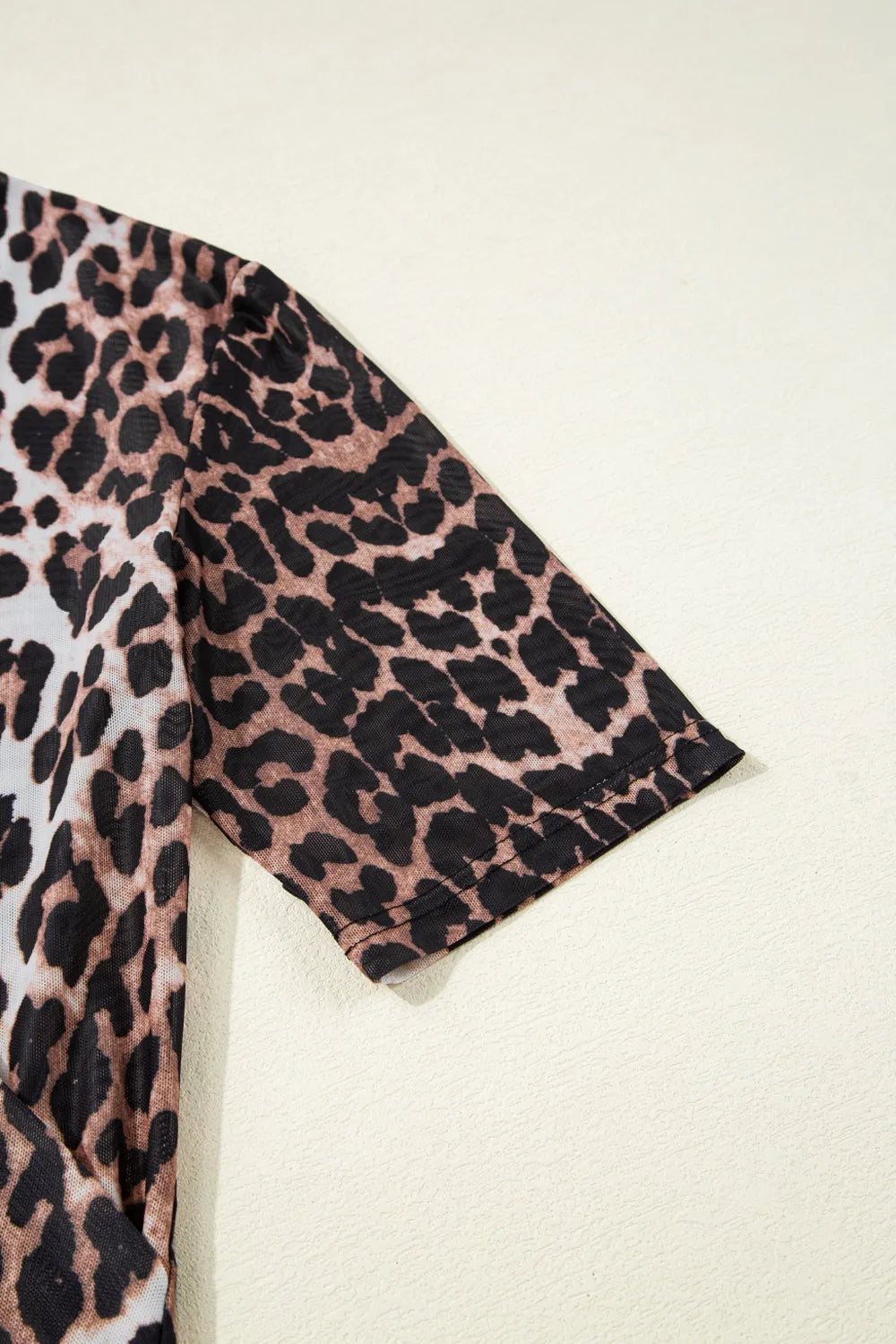 Leopard Wrapped V Neck Slim Short Sleeve Top