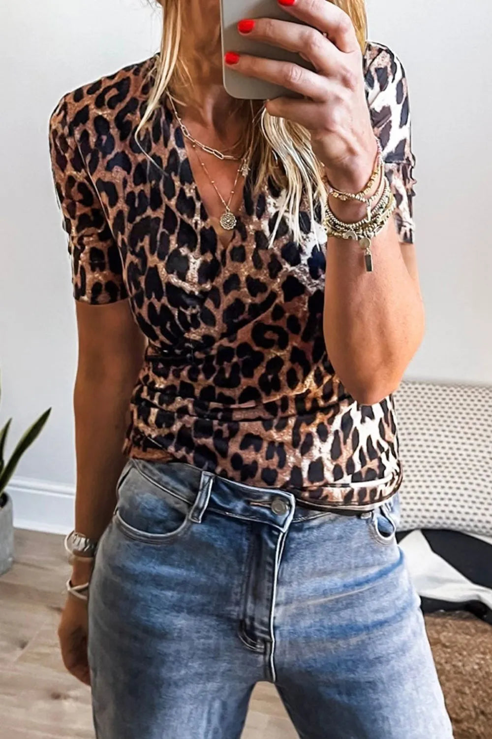 Leopard Wrapped V Neck Slim Short Sleeve Top