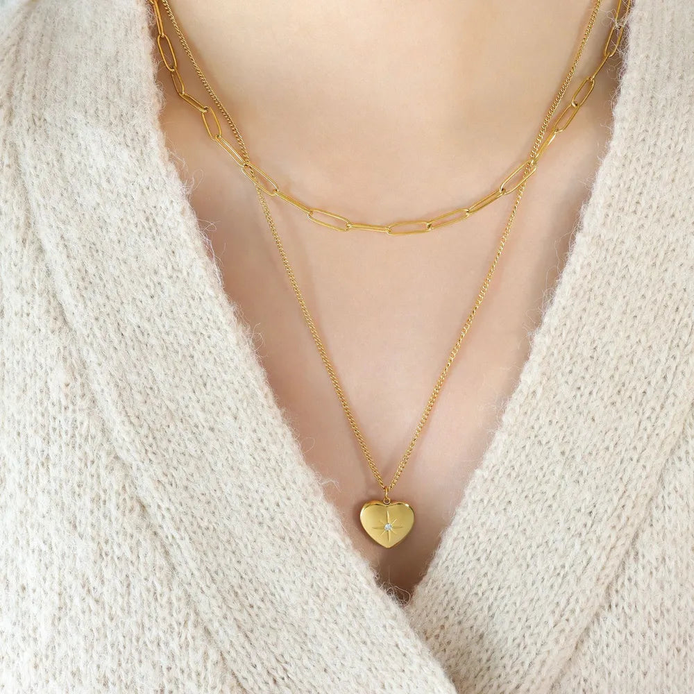 Inlaid Zircon Double Layered Heart Pendant Necklace Gold One Size