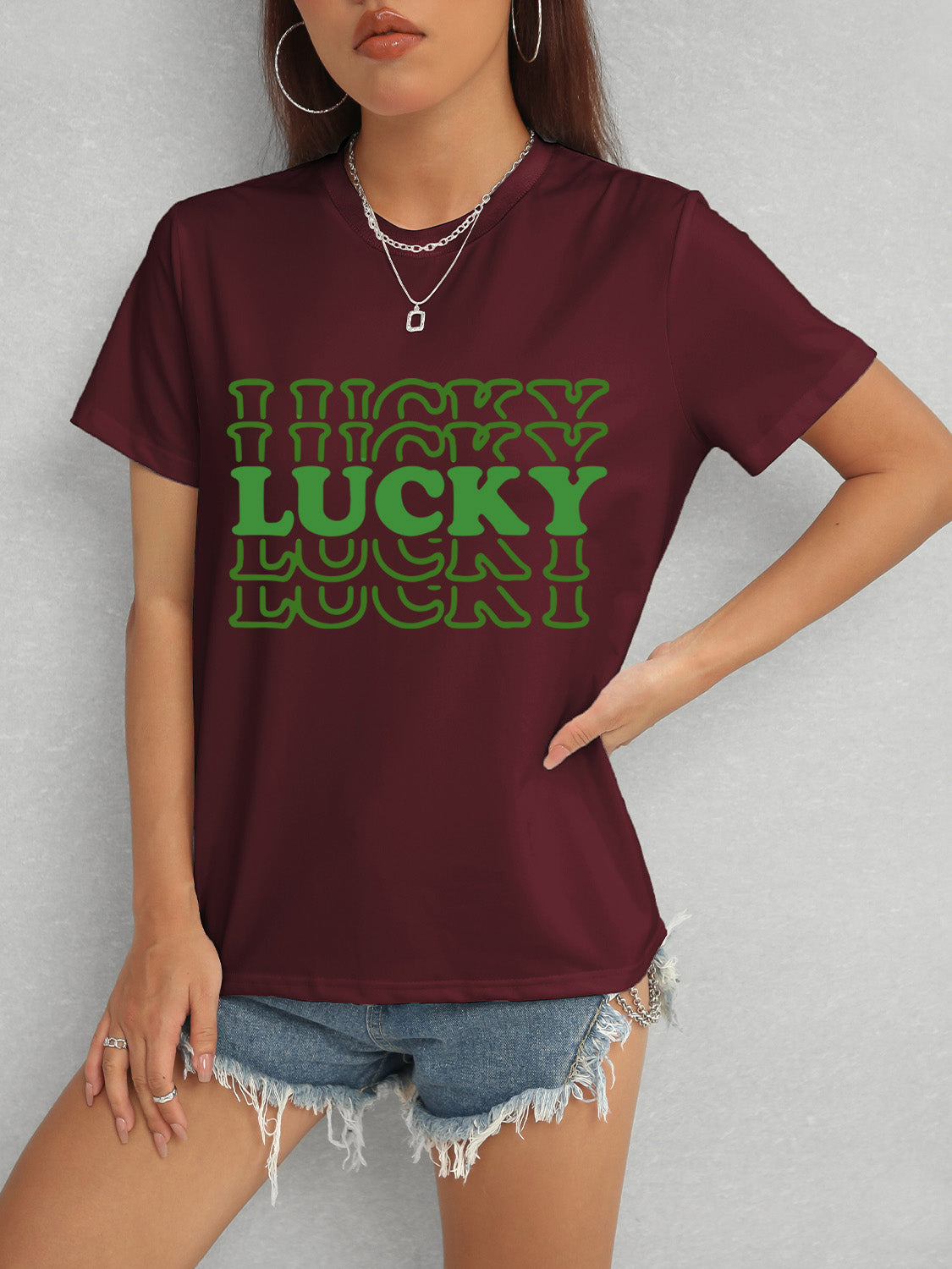 LUCKY Round Neck Short Sleeve T-Shirt Burgundy
