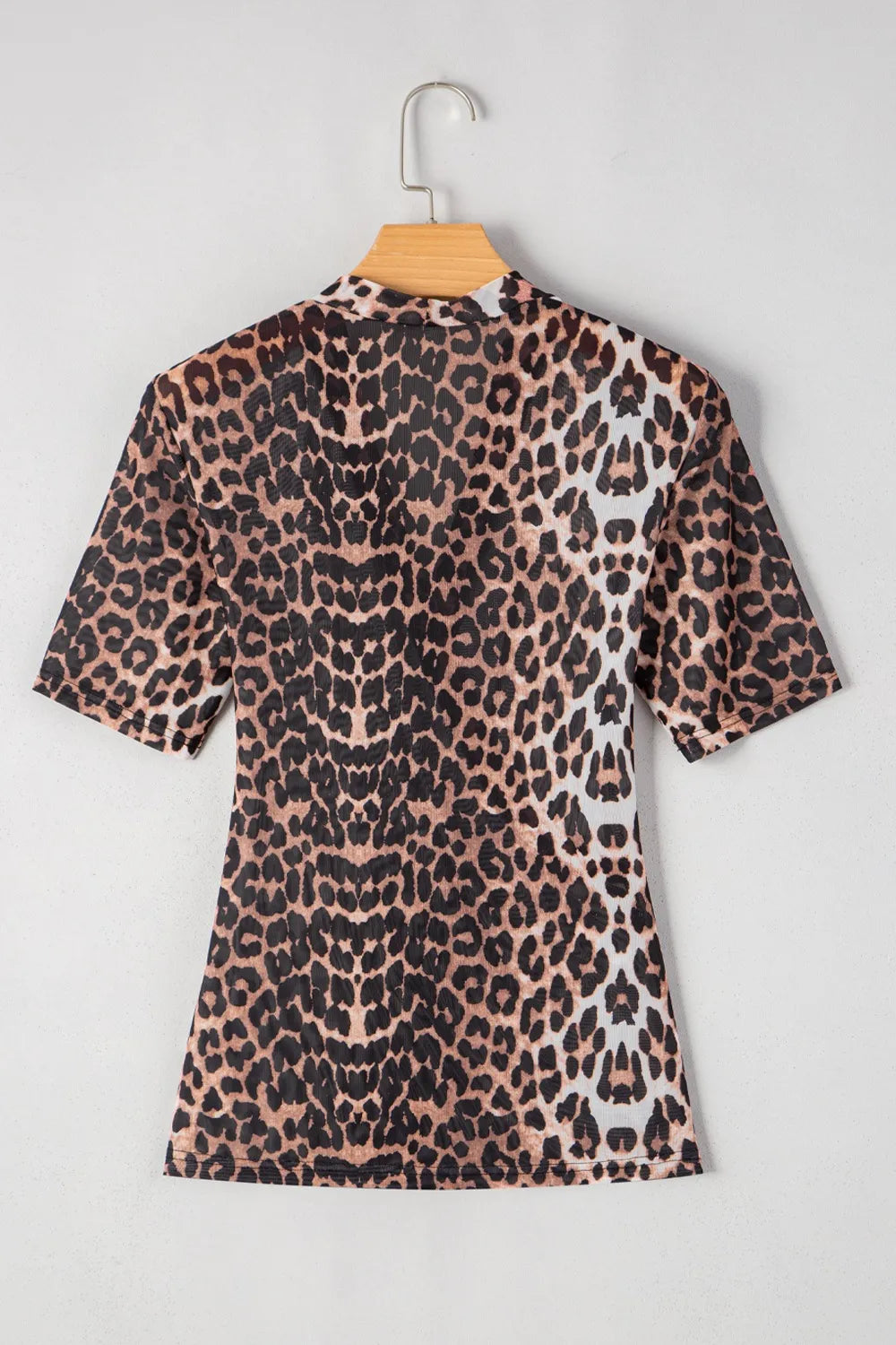 Leopard Wrapped V Neck Slim Short Sleeve Top