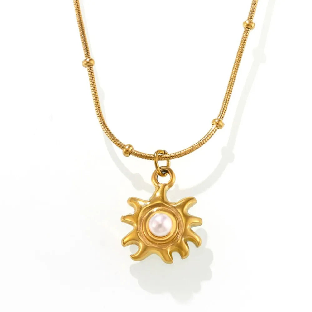 18K Gold-Plated Shell Pearl Necklace