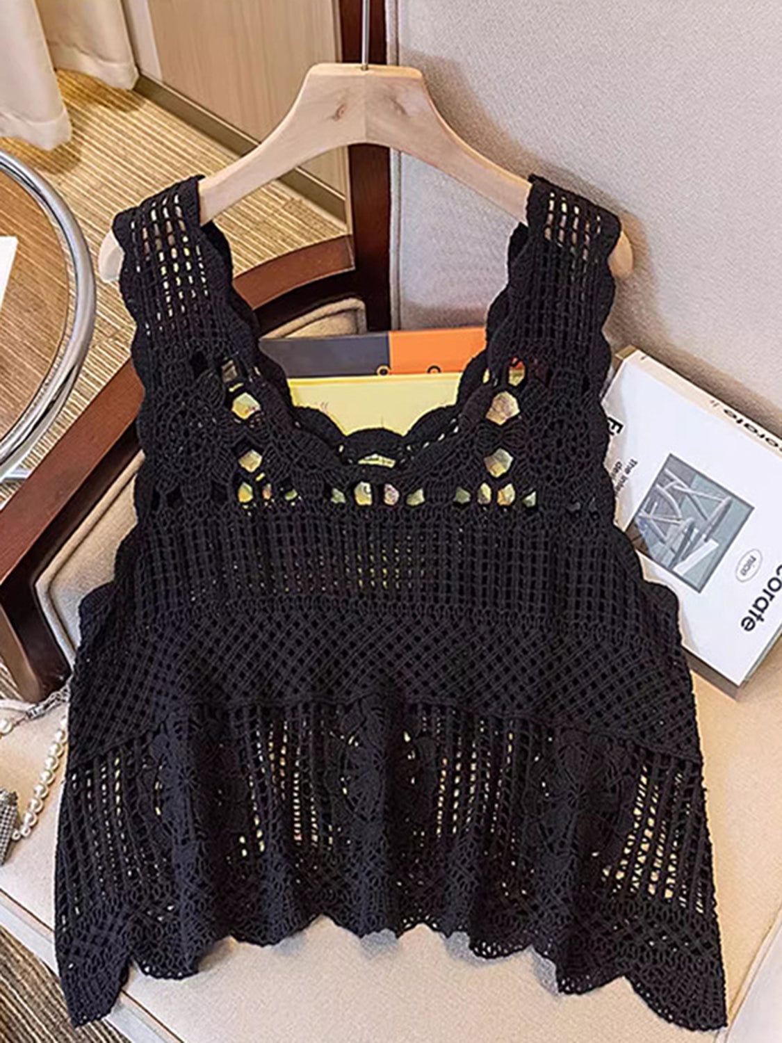 Openwork Scoop Neck Tank Black One Size