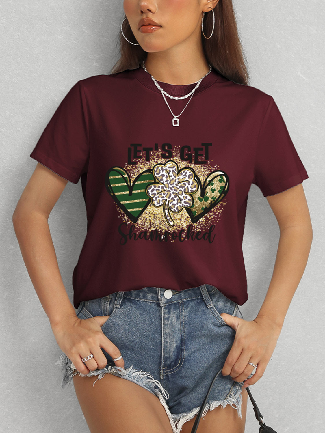 Lucky Clover Round Neck Short Sleeve T-Shirt Burgundy