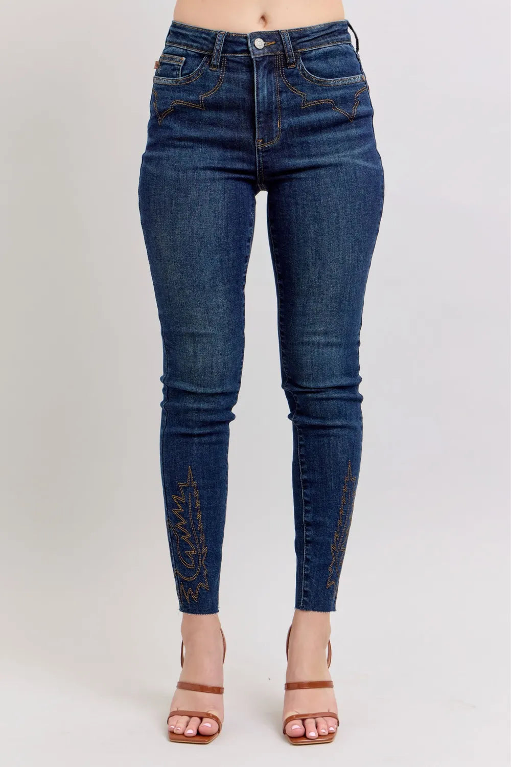 Judy Blue Full Size Embroidered High Rise Skinny Jeans Plus Size Dark