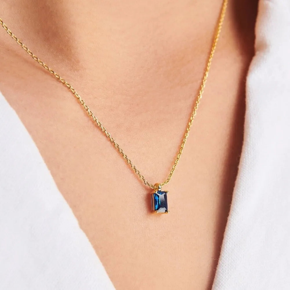 Titanium Steel Inlaid Zircon Pendant Necklace Style I One Size