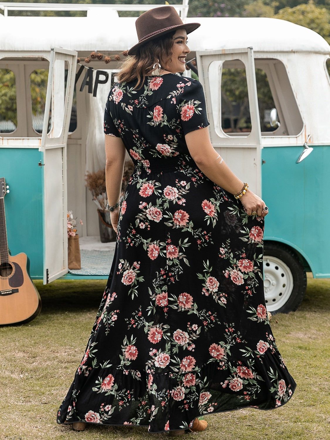 Plus Size Button Detail Printed V-Neck Short Sleeve Maxi Dress