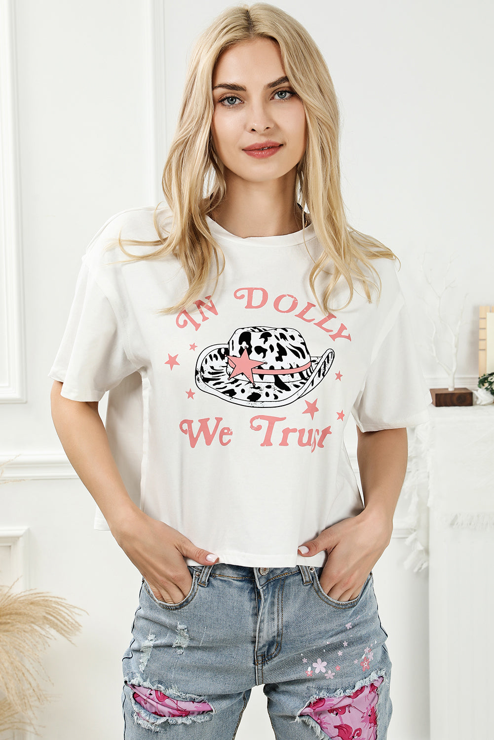 IN DOLLY WE TRUST Round Neck T-Shirt Ivory