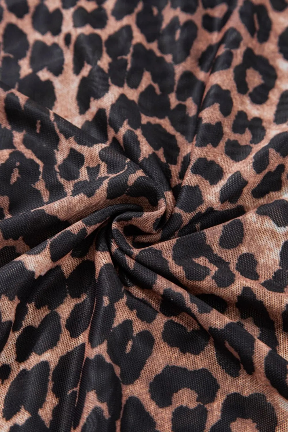 Leopard Wrapped V Neck Slim Short Sleeve Top