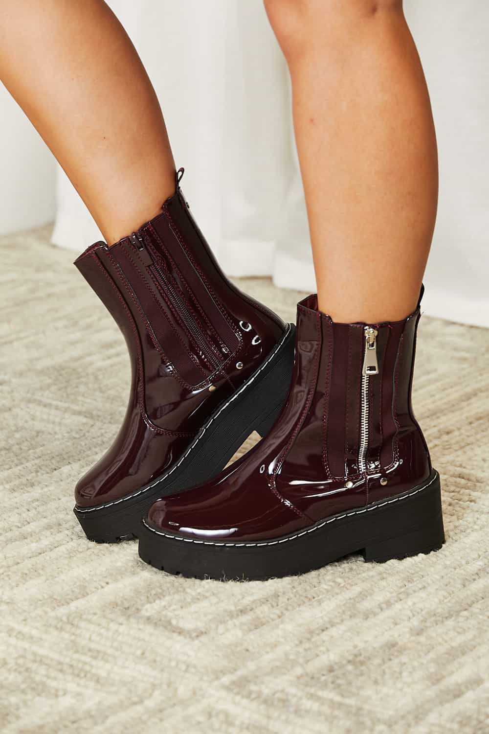 Forever Link Side Zip Platform Boots Burgundy