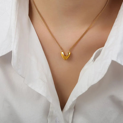 Gold-Plated Heart Pendant Necklace Gold One Size