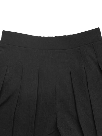 Pleated Shorts with Pockets