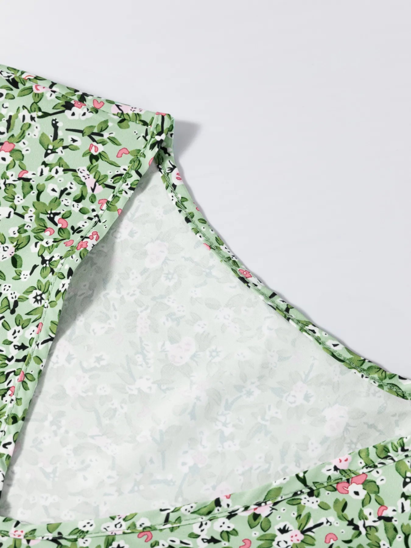 Floral Print V-Neck Short Sleeve Blouse