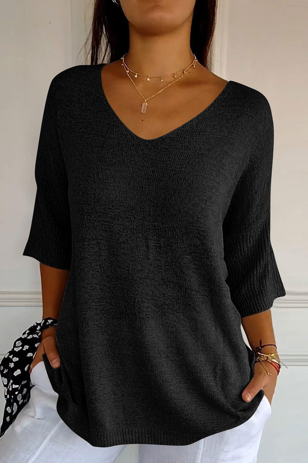 V-Neck Three-Quarter Sleeve Knit Top Black One Size