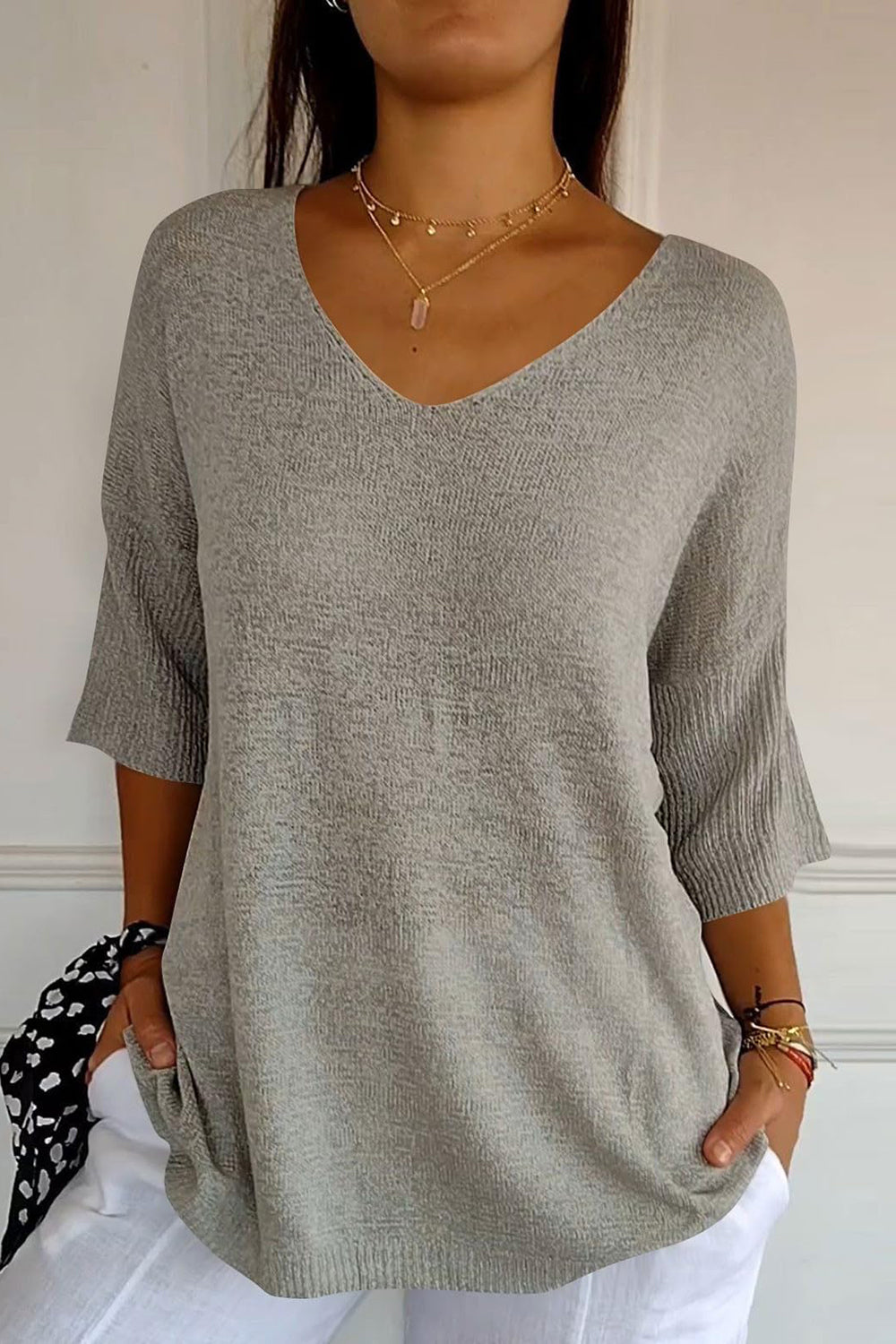 V-Neck Three-Quarter Sleeve Knit Top Gray One Size