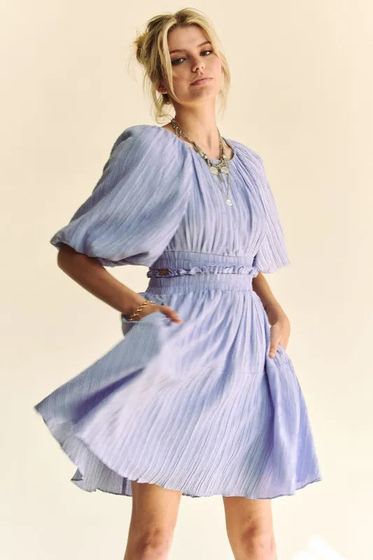Davi & Dani Back Button Puff Sleeve Mini Dress