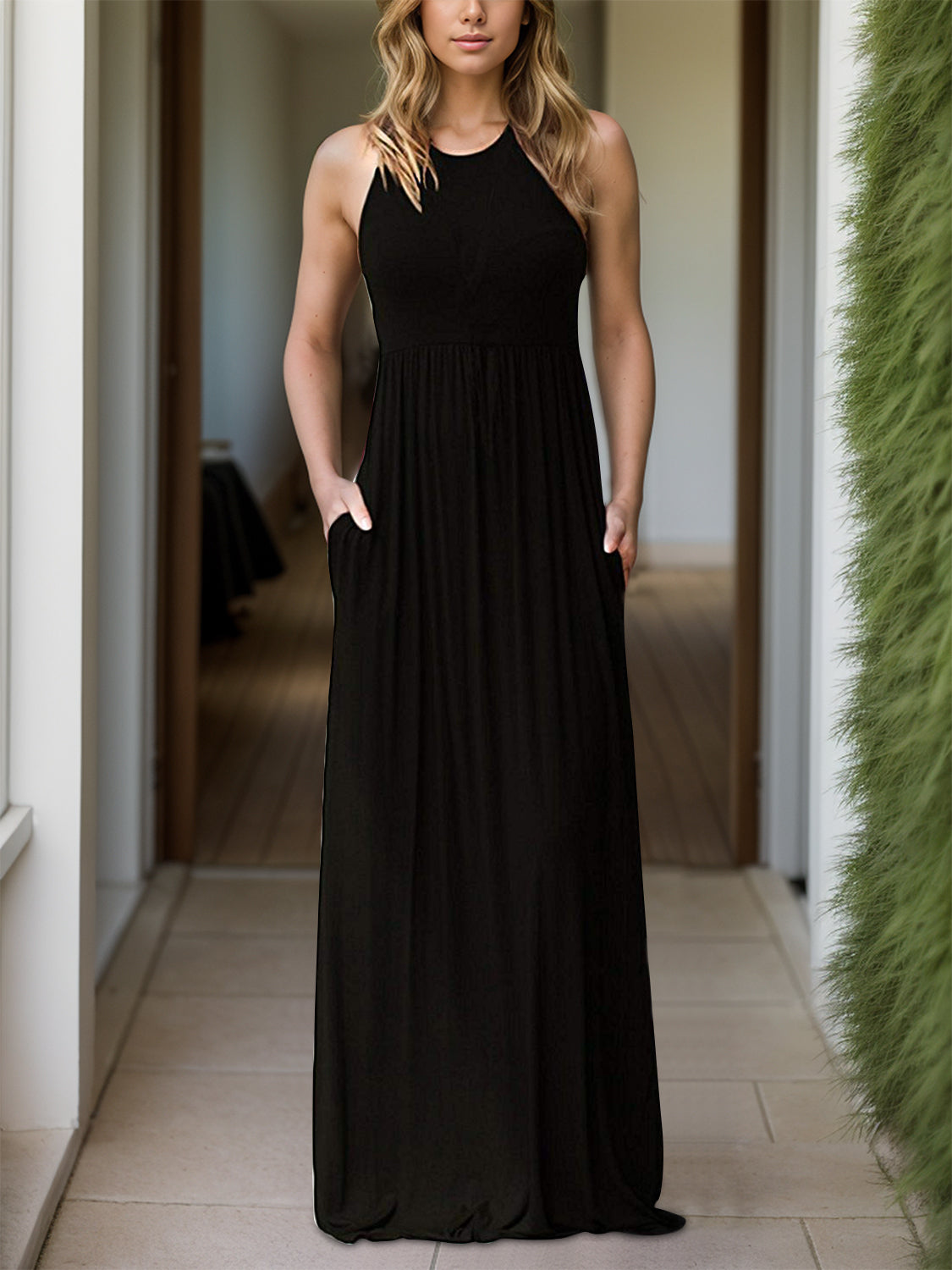 Pocketed Round Neck Sleeveless Dress Black