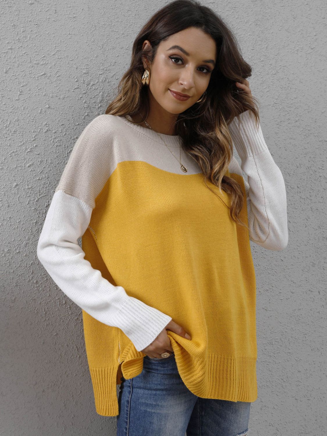 Color Block Round Neck Sweater Gold