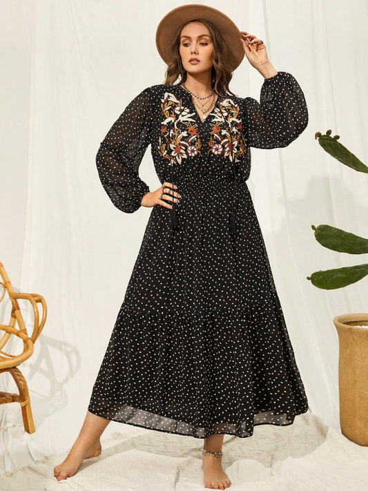 Plus Size Embroidered Tassel Balloon Sleeve Dress Black