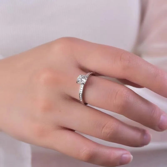 2 Carat Moissanite Zircon 925 Sterling Silver Ring Silver